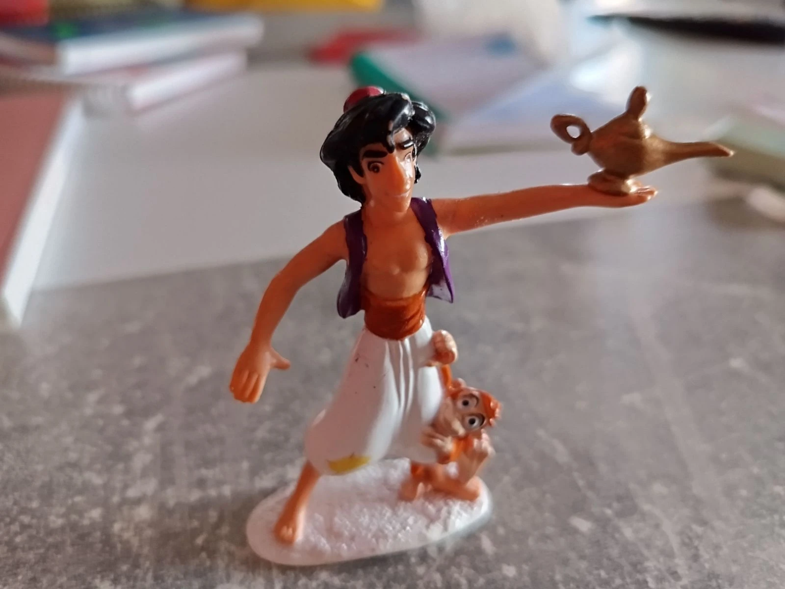 Aladdin with Magic Lamp Disney 1992 – photo 2